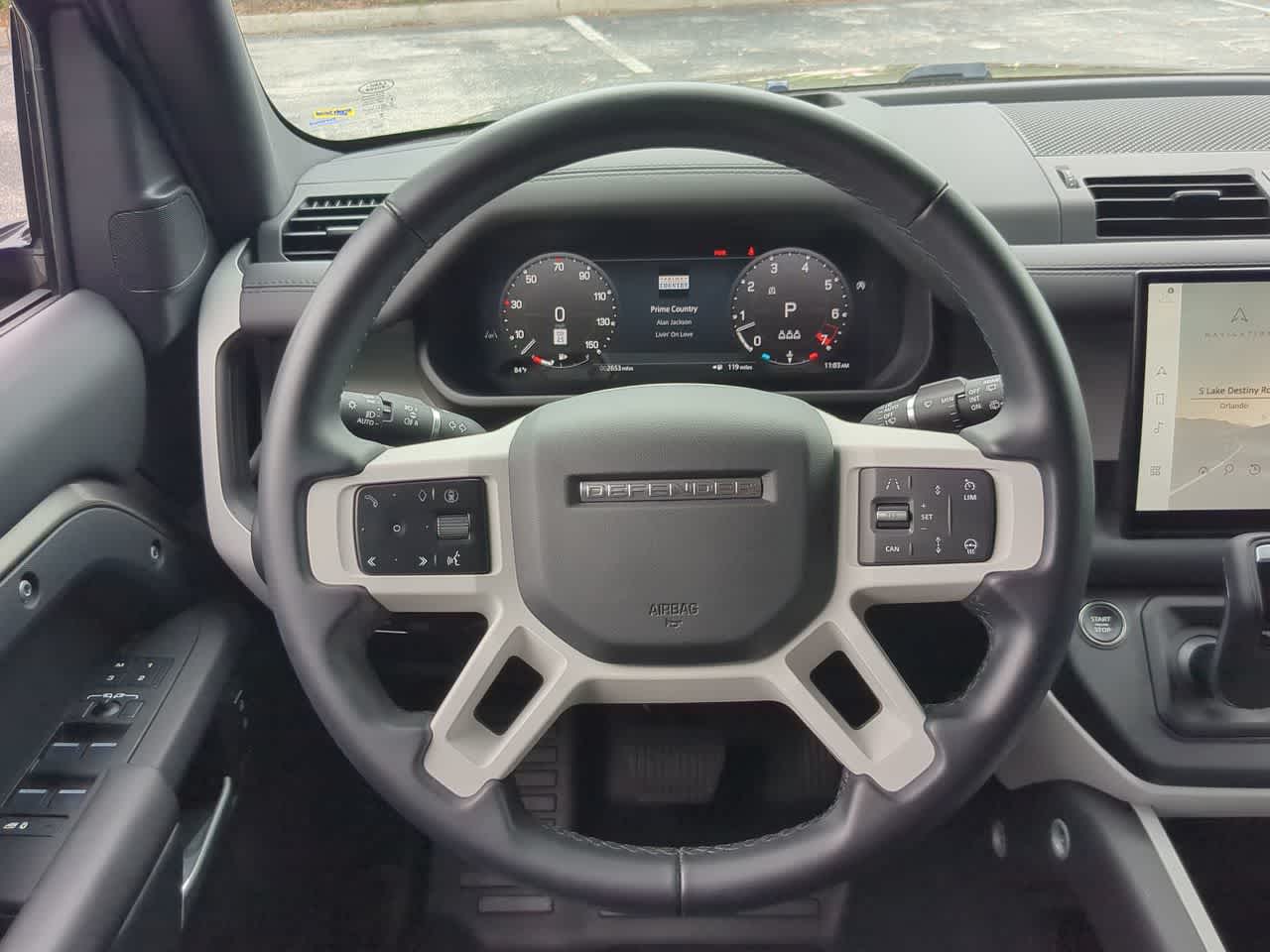 Thumbnail: 2025 Land Rover Defender - 25