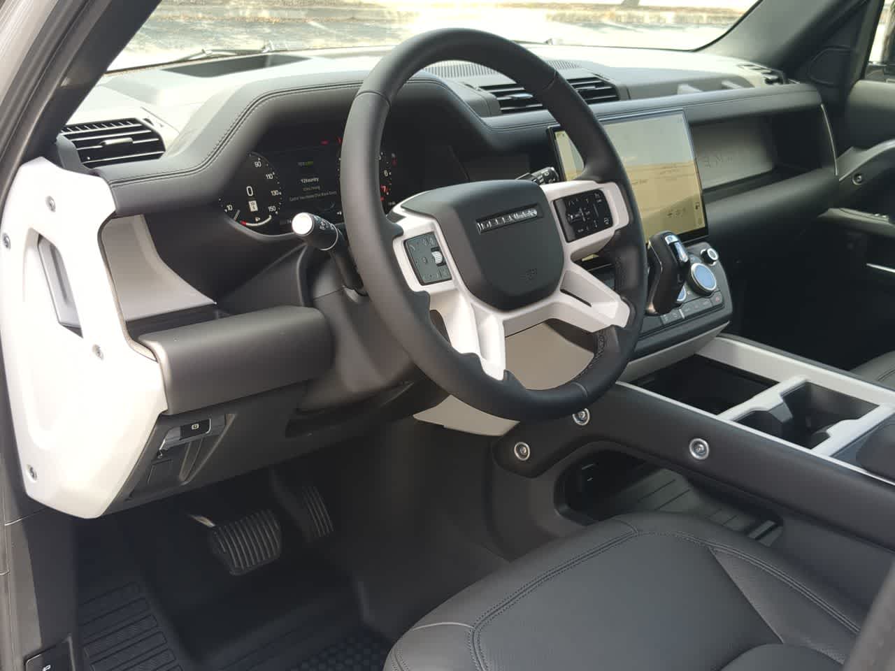 Thumbnail: 2026 Land Rover Defender - 10