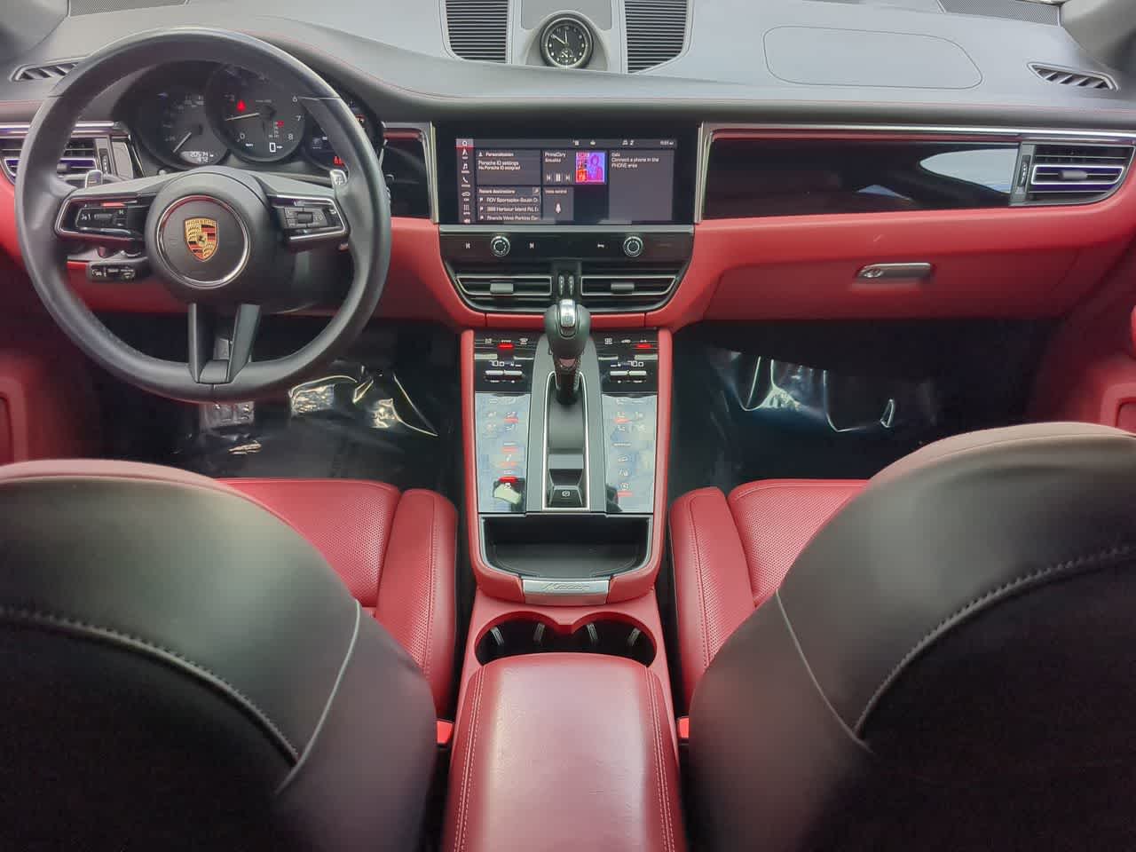 Thumbnail: 2024 Porsche Macan - 16