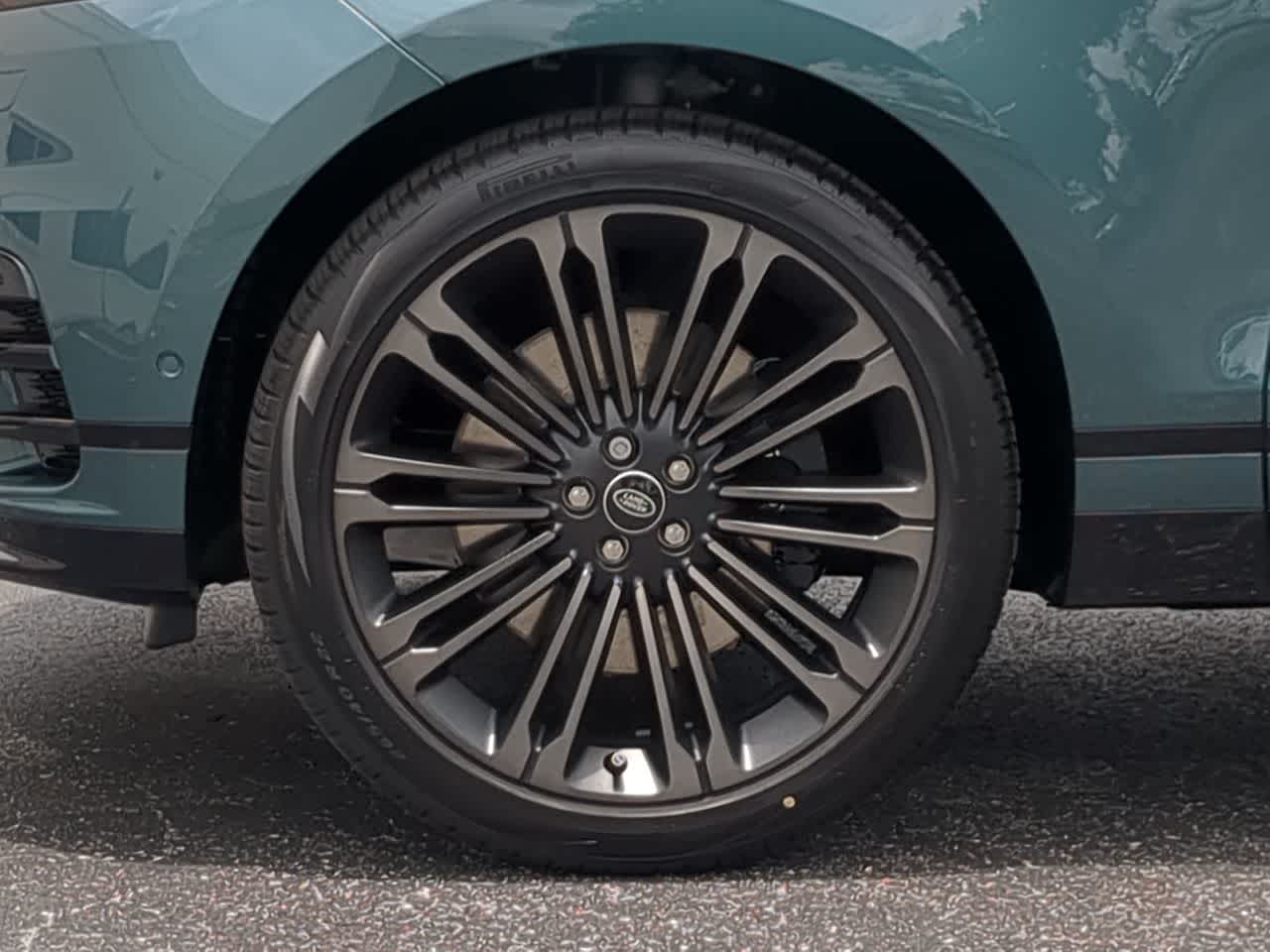 Thumbnail: 2026 Land Rover Range Rover Velar - 14