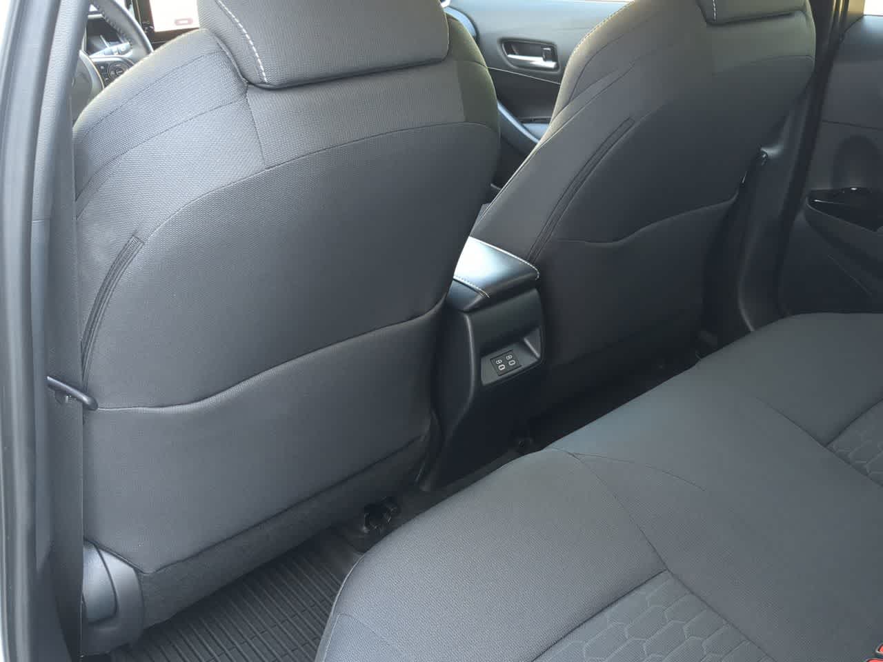 Thumbnail: 2025 Toyota Corolla - 18