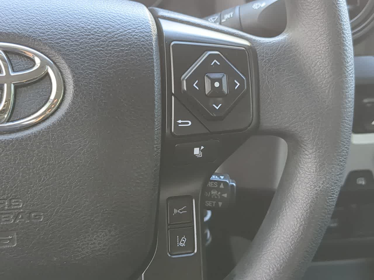 Thumbnail: 2021 Toyota Tacoma - 24