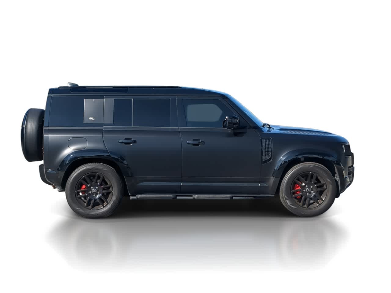 Thumbnail: 2023 Land Rover Defender - 9