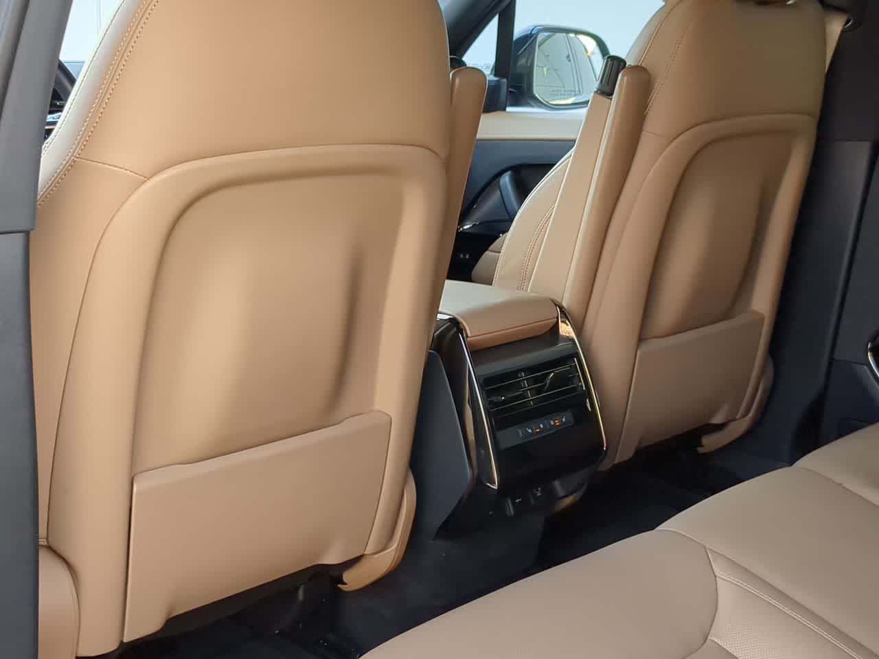 Thumbnail: 2025 Land Rover Range Rover Sport - 17