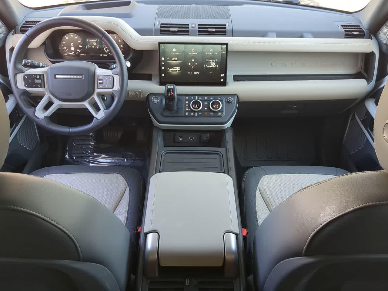 Thumbnail: 2024 Land Rover Defender - 14