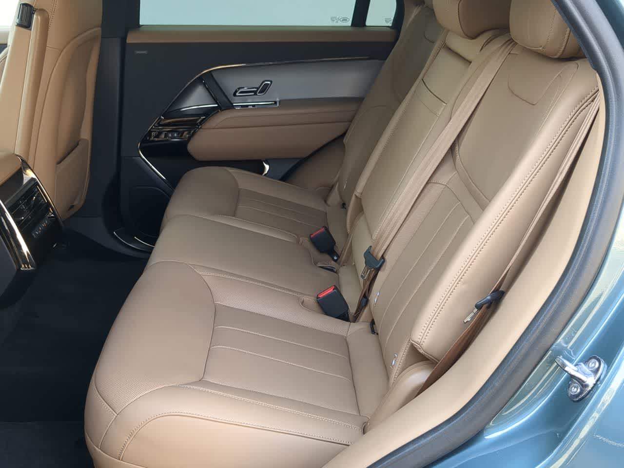 Thumbnail: 2025 Land Rover Range Rover Sport - 19