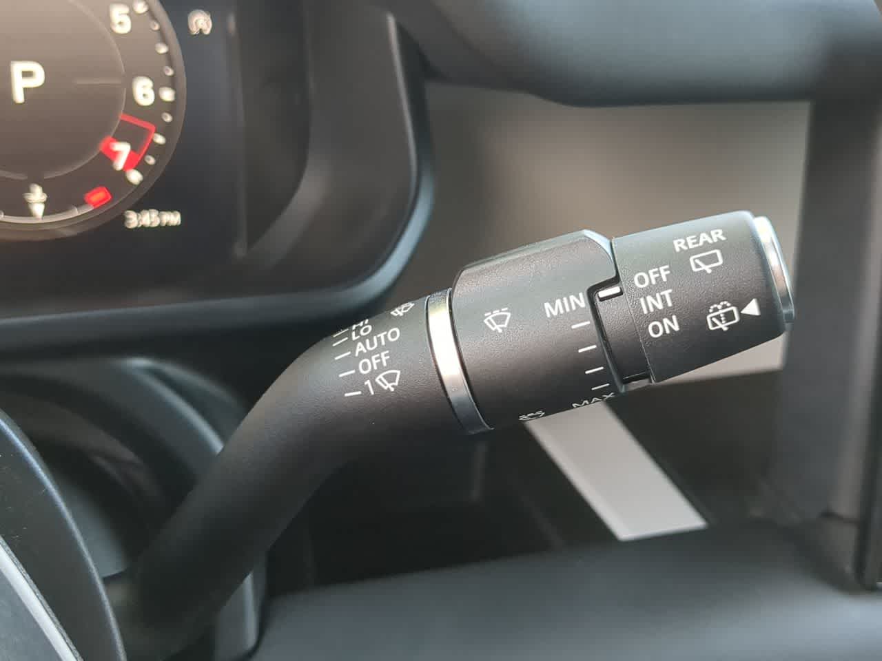 Thumbnail: 2025 Land Rover Defender - 27