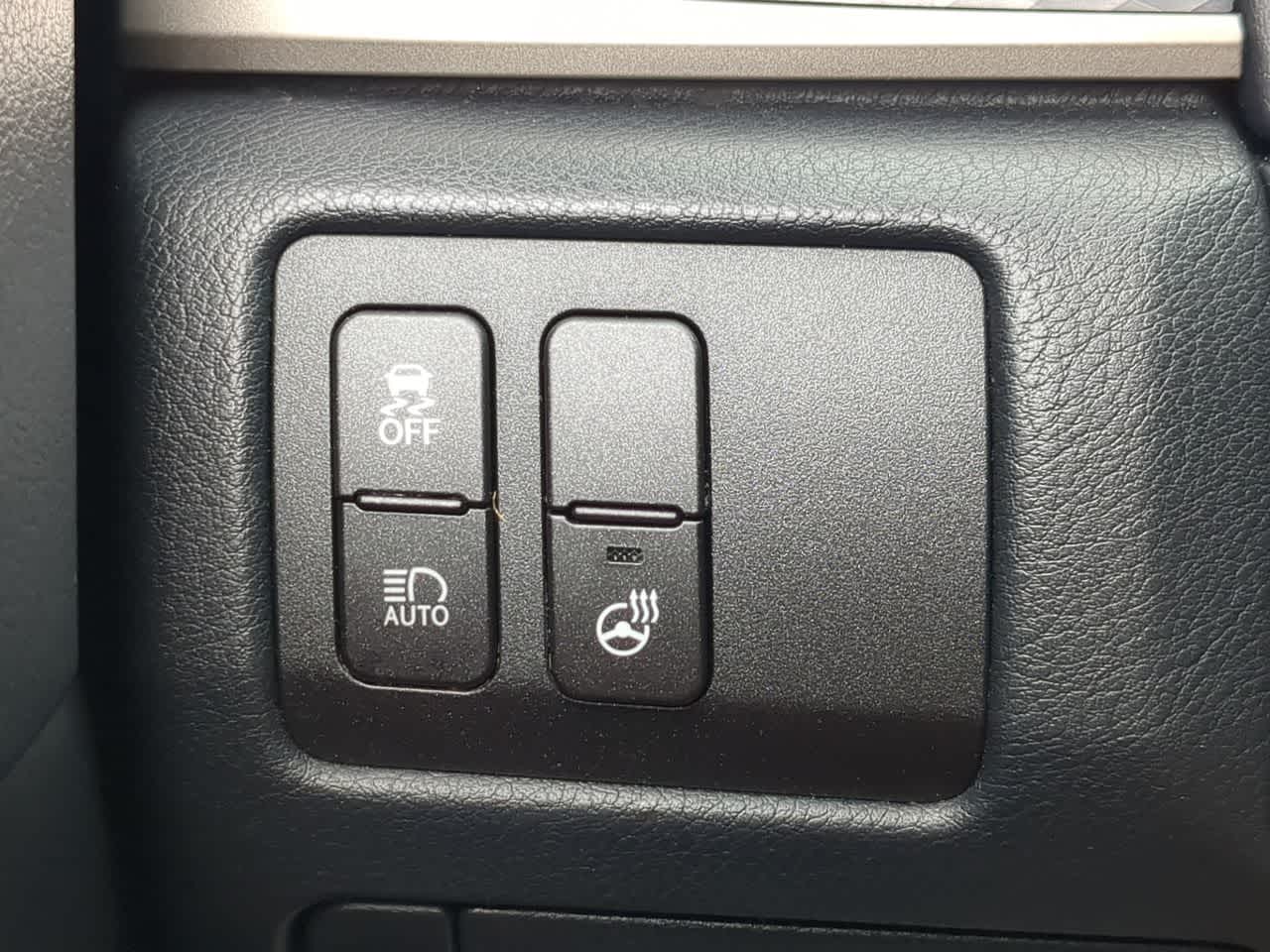 Thumbnail: 2019 Lexus GS - 40