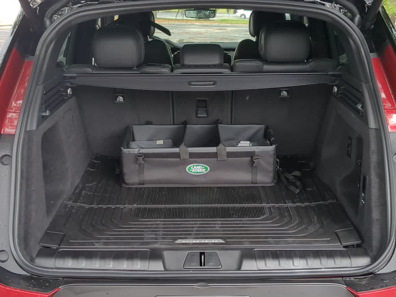 Thumbnail: 2026 Land Rover Range Rover Sport - 35