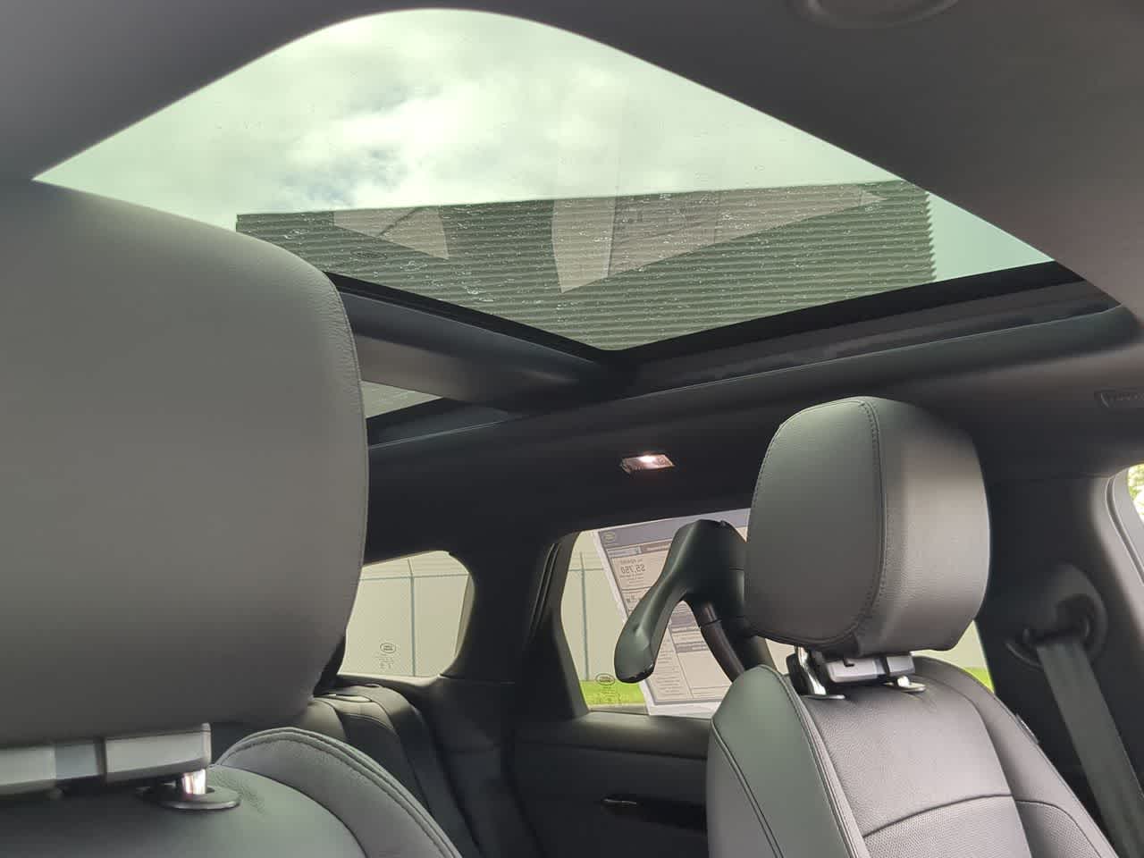 Thumbnail: 2026 Land Rover Range Rover Evoque - 20