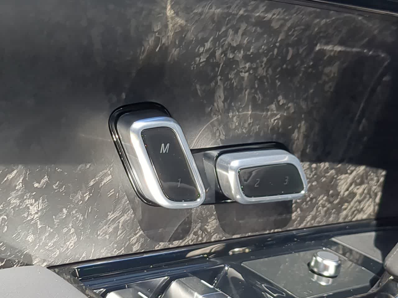 Thumbnail: 2026 Land Rover Range Rover Sport - 18