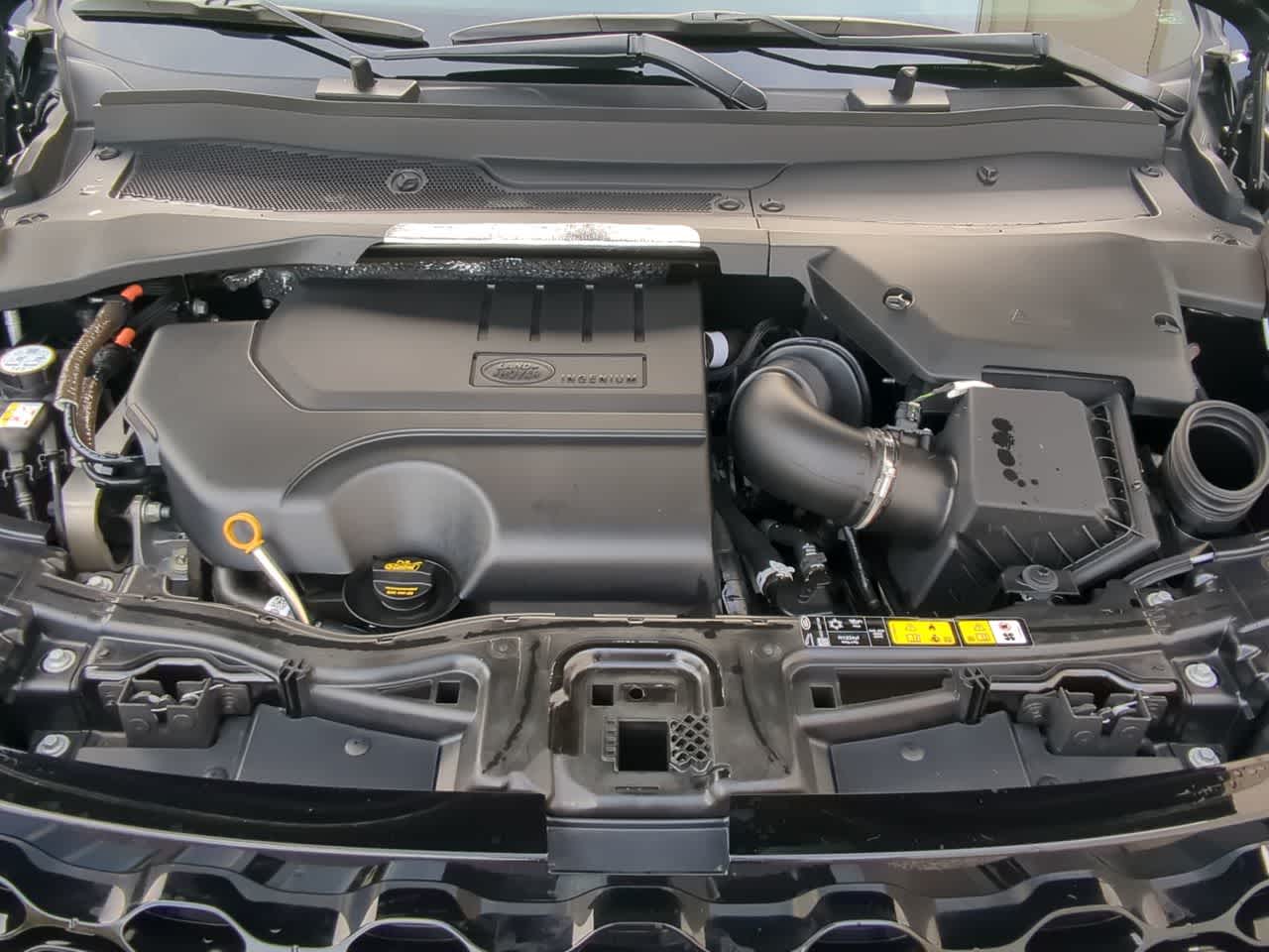 Thumbnail: 2025 Land Rover Discovery Sport - 14