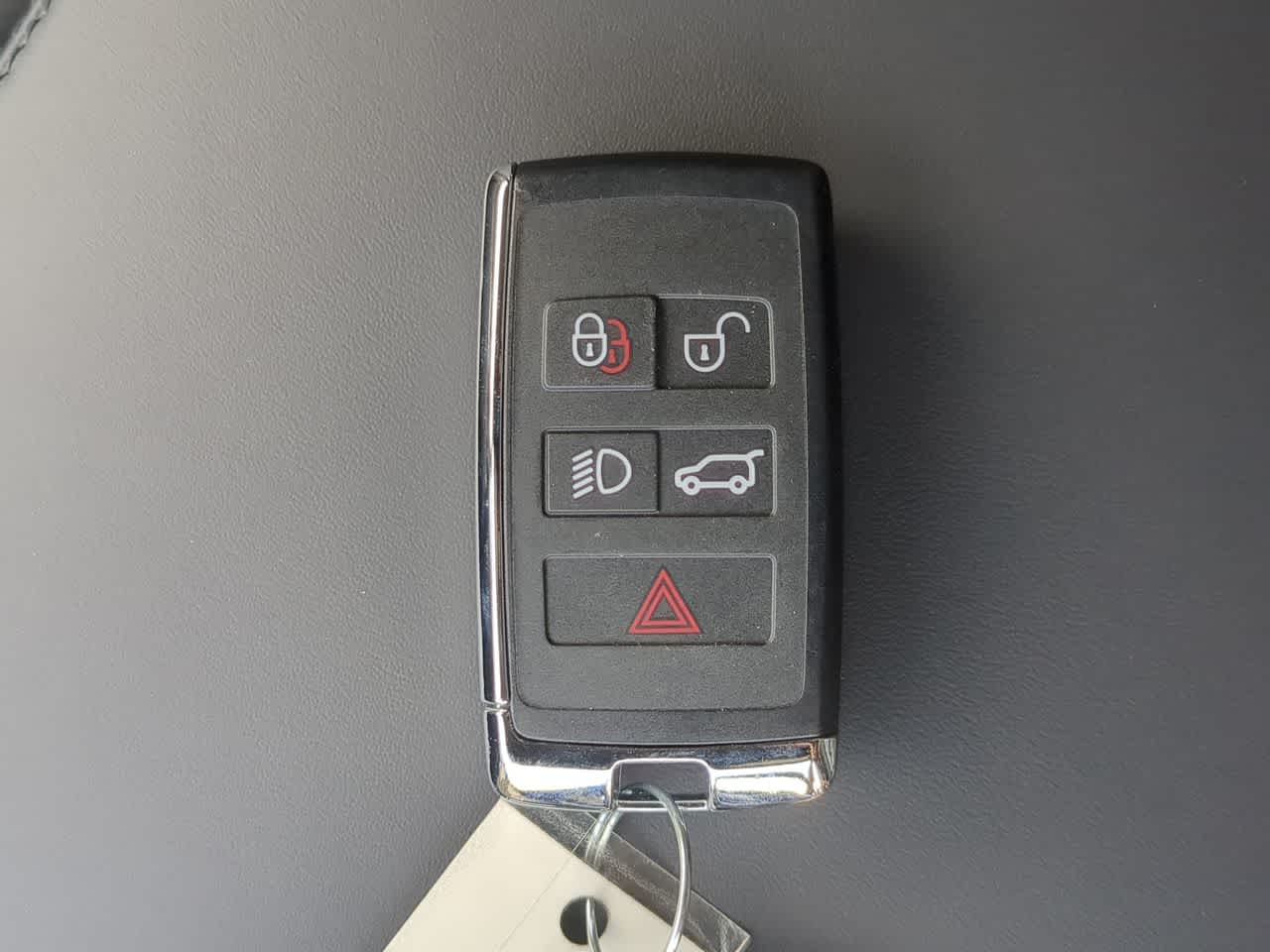 Thumbnail: 2026 Land Rover Range Rover Sport - 38