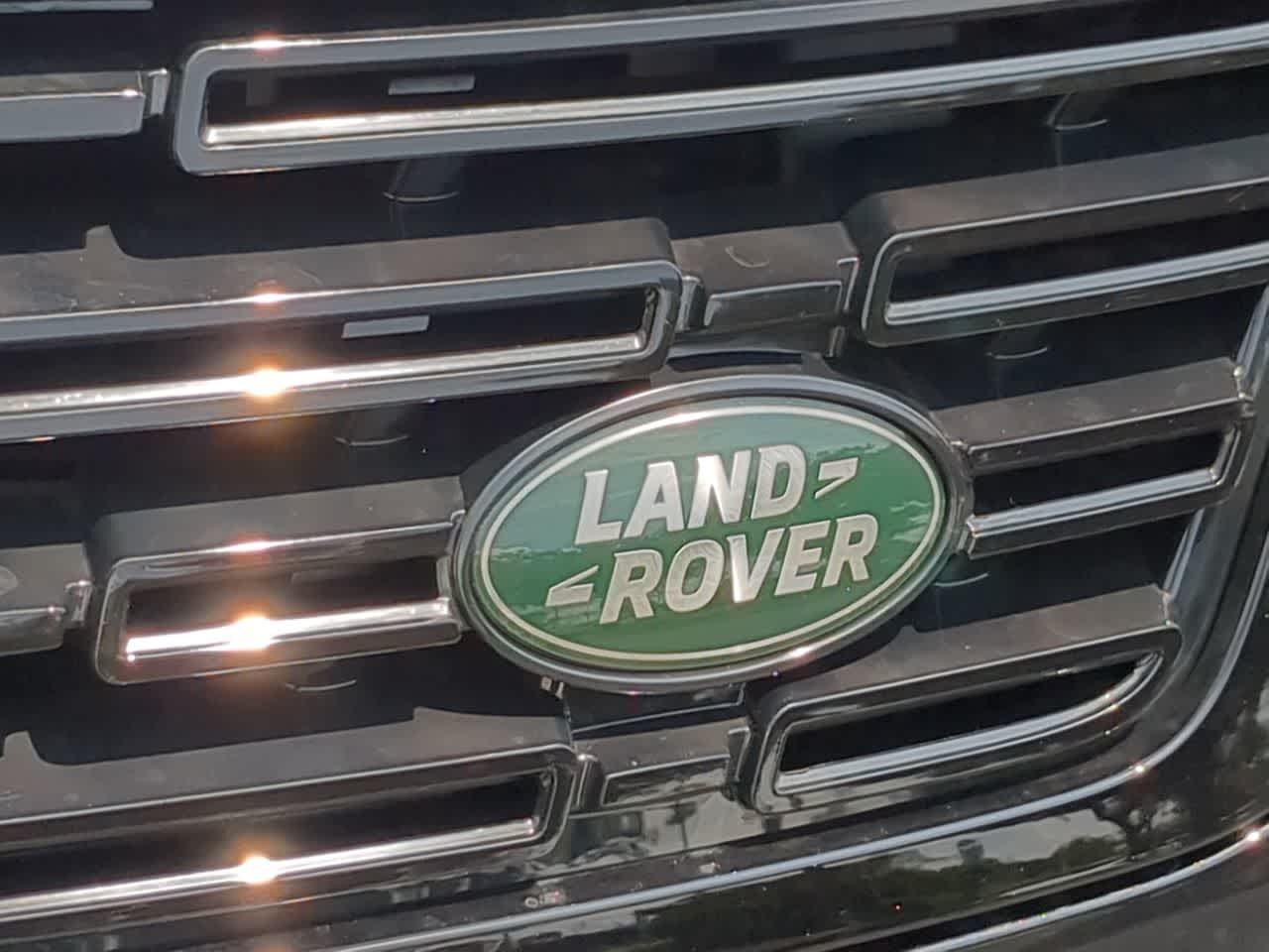 Thumbnail: 2026 Land Rover Range Rover Sport - 12