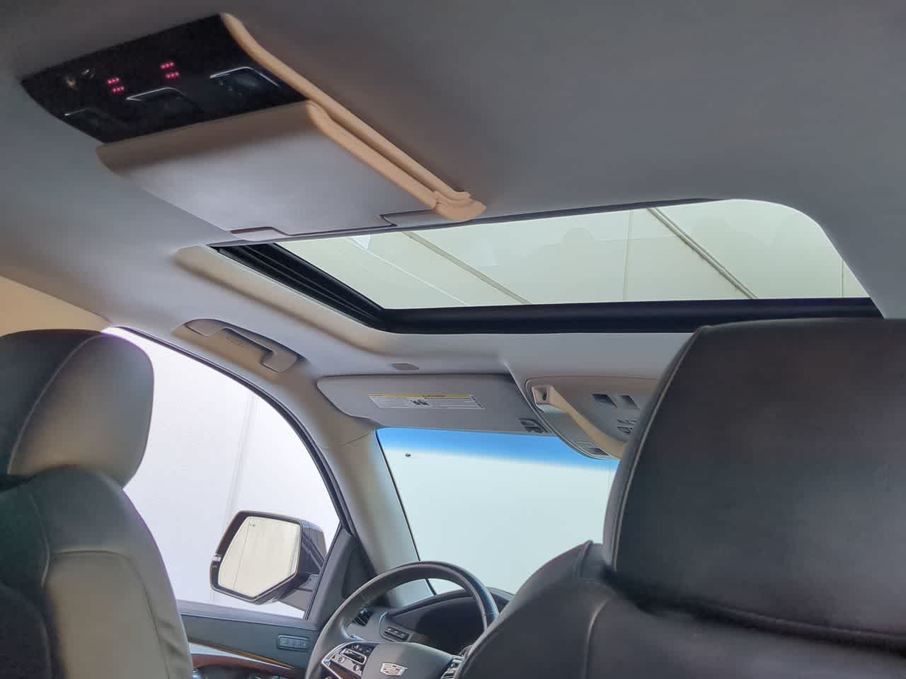 Thumbnail: 2019 Cadillac Escalade - 22