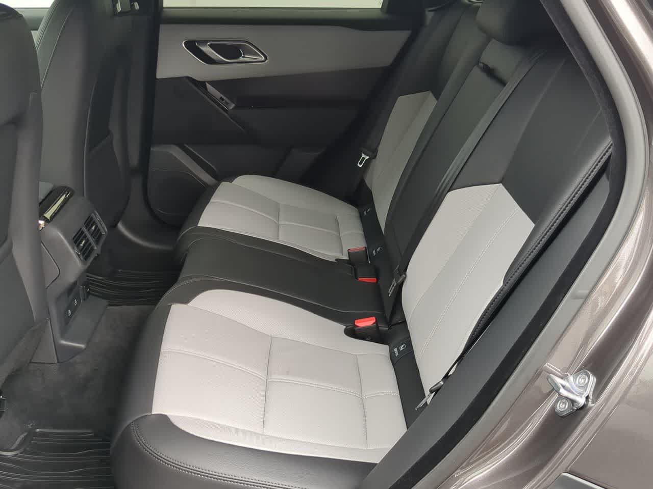 Thumbnail: 2026 Land Rover Range Rover Velar - 20