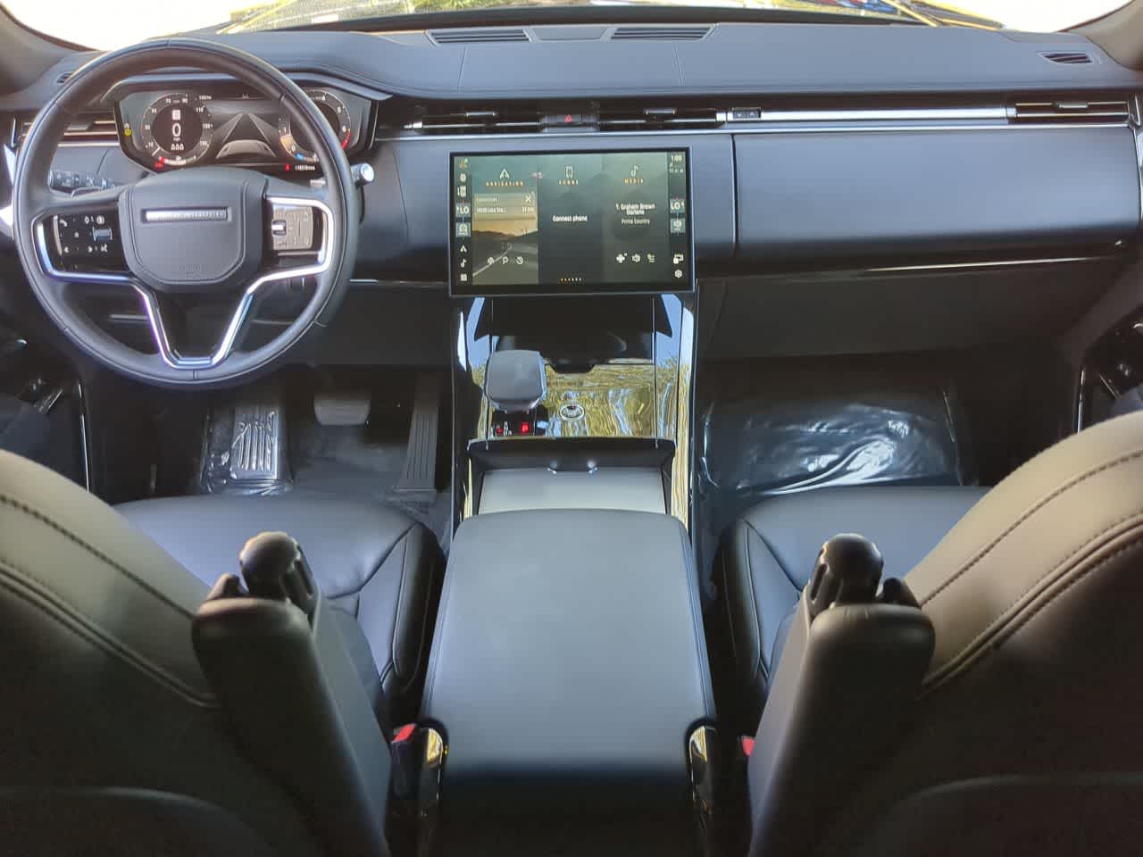 Thumbnail: 2025 Land Rover Range Rover Sport - 16