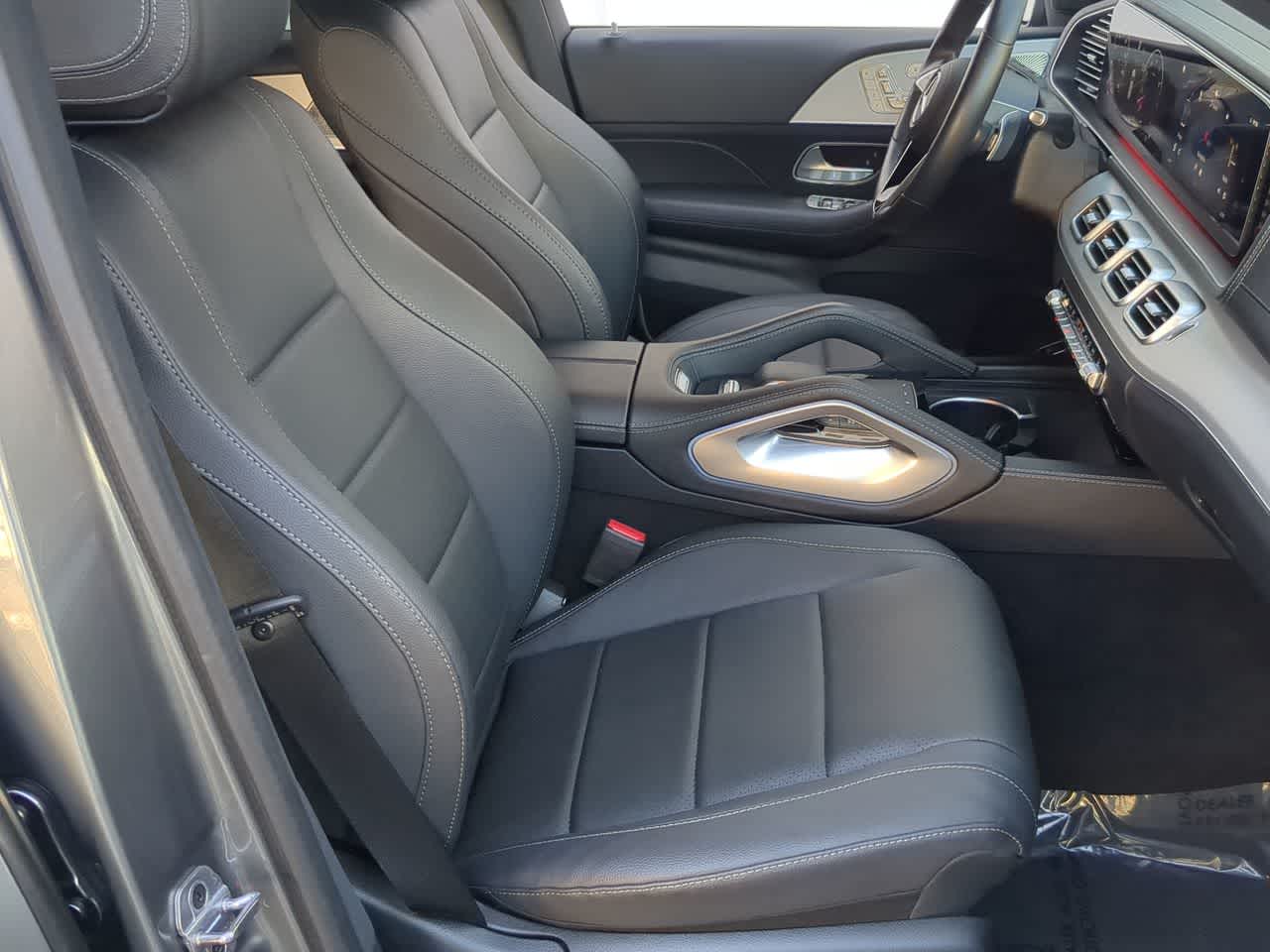 Thumbnail: 2025 Mercedes-Benz GLS - 23