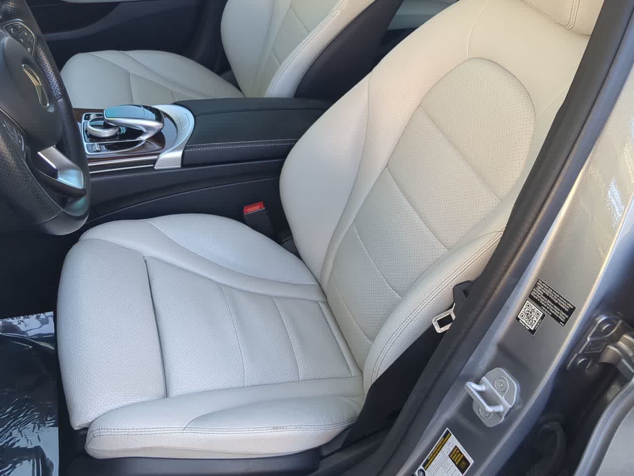 Thumbnail: 2015 Mercedes-Benz C-Class - 16