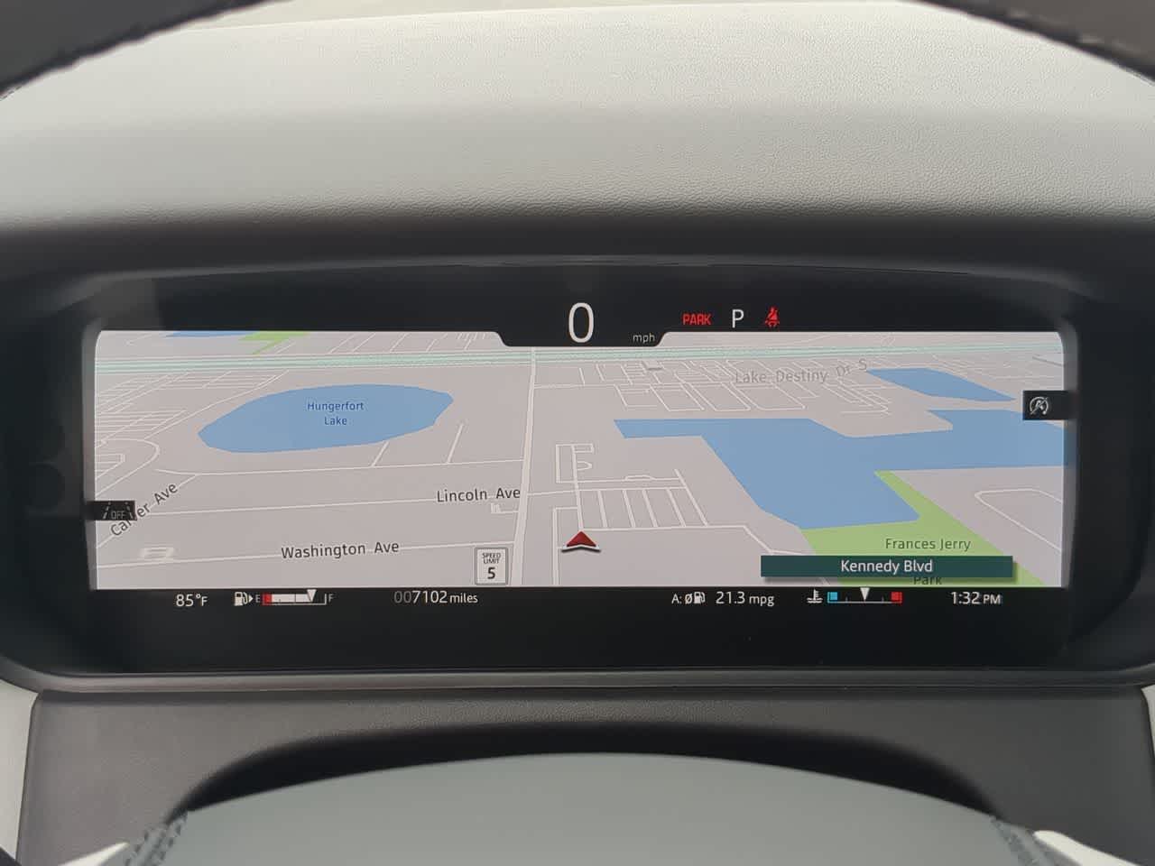 Thumbnail: 2026 Land Rover Range Rover Velar - 35