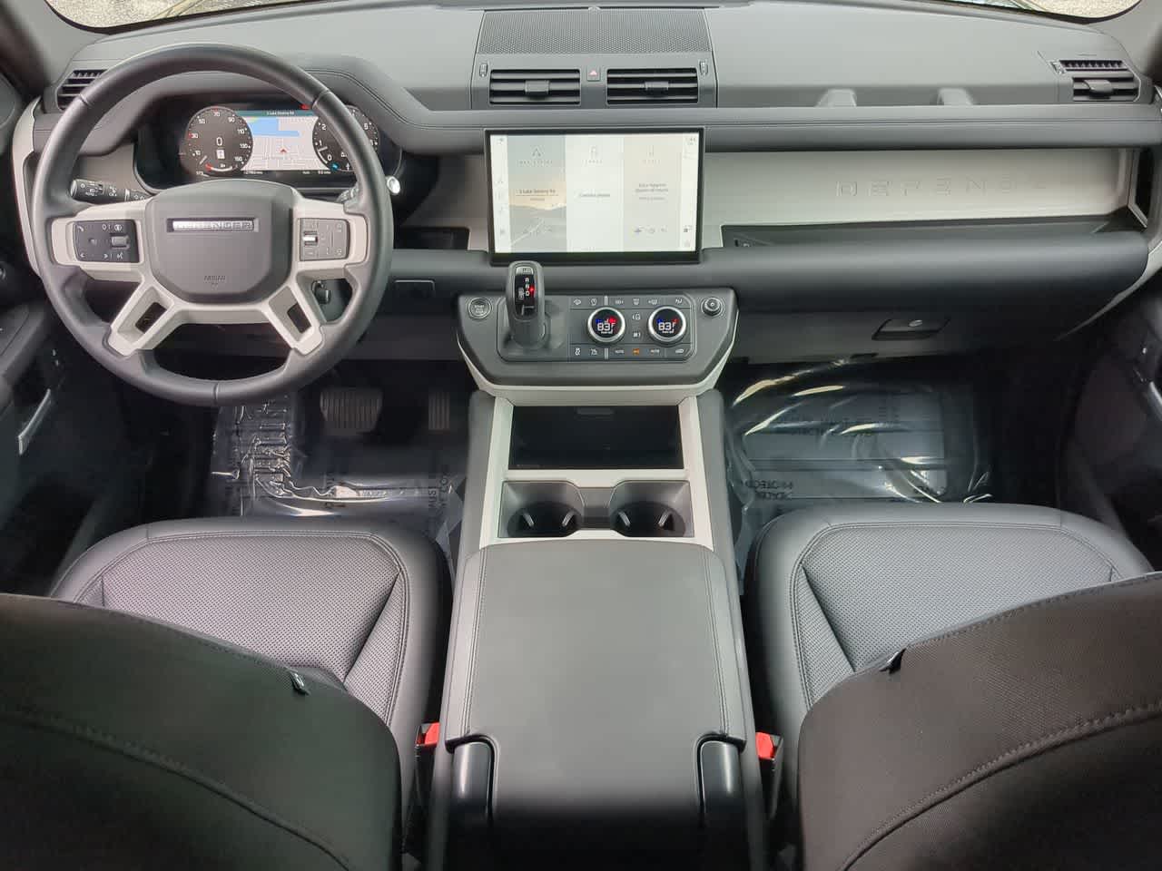 Thumbnail: 2025 Land Rover Defender - 15