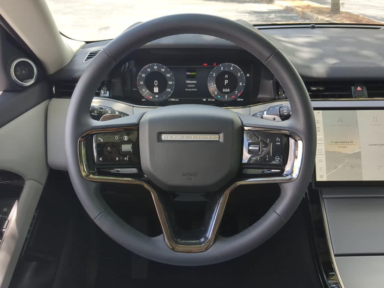 Thumbnail: 2025 Land Rover Range Rover Evoque - 25