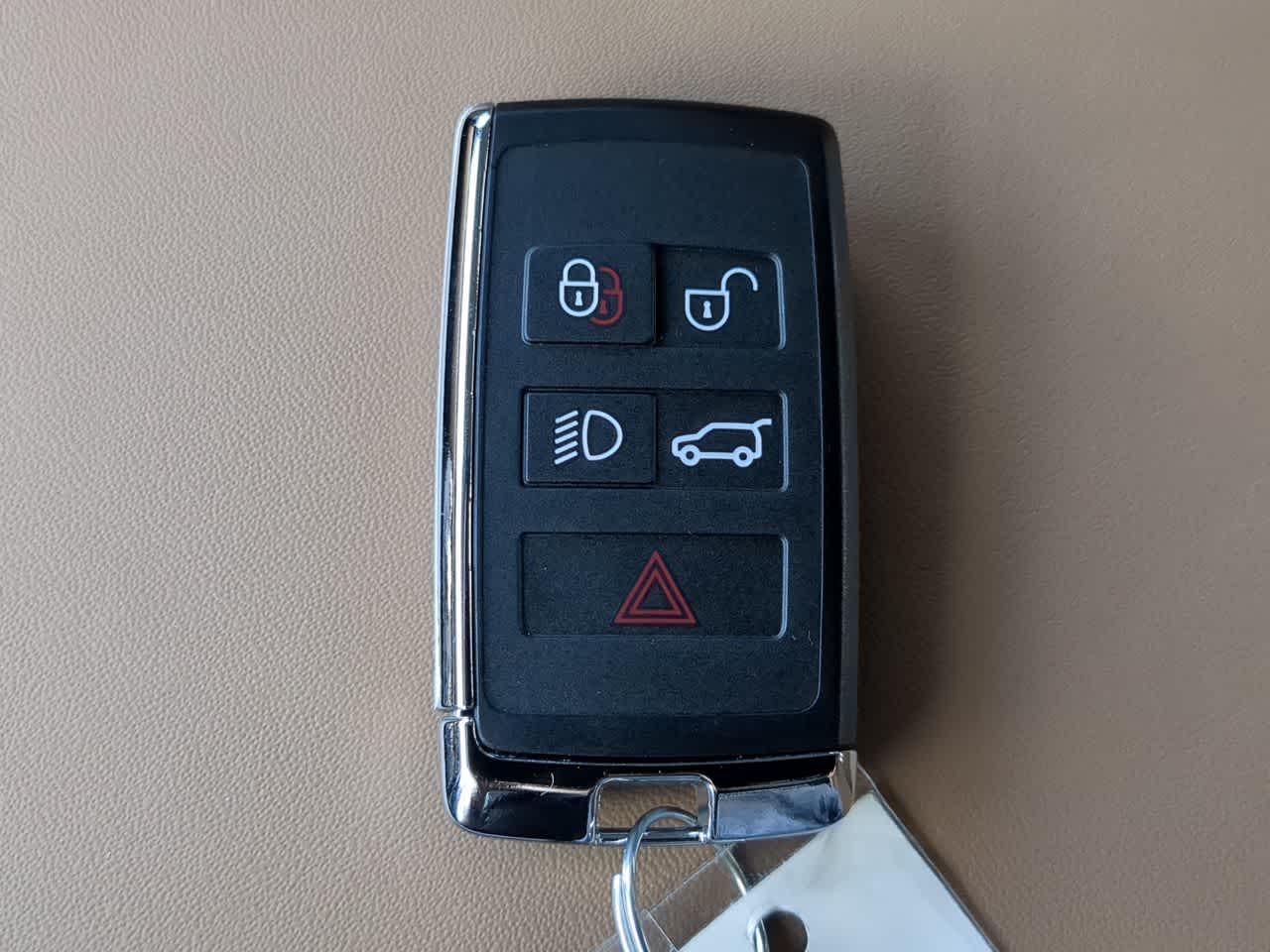 Thumbnail: 2025 Land Rover Defender - 39