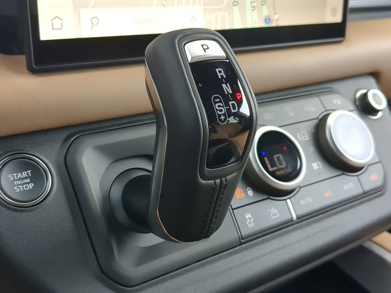 Thumbnail: 2025 Land Rover Defender - 34