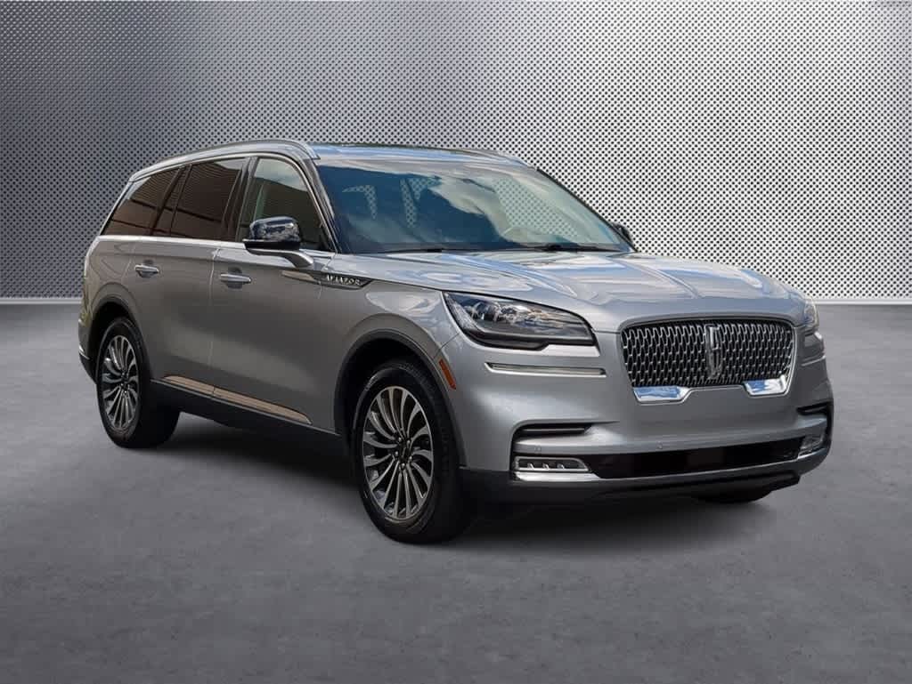 Used 2021 Lincoln Aviator Reserve with VIN 5LM5J7WC4MGL17461 for sale in Orlando, FL