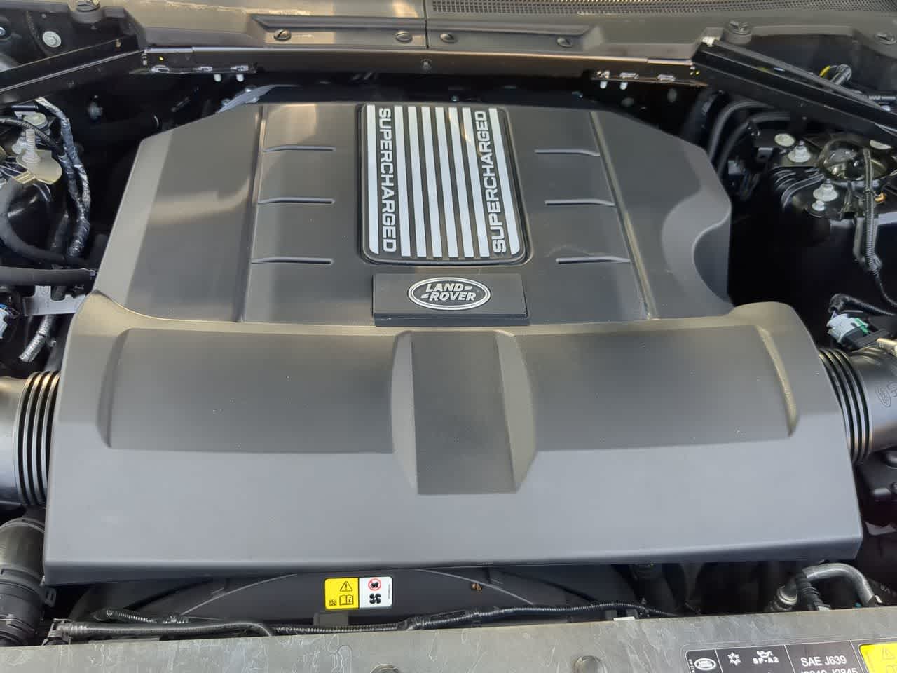 Thumbnail: 2024 Land Rover Defender - 15