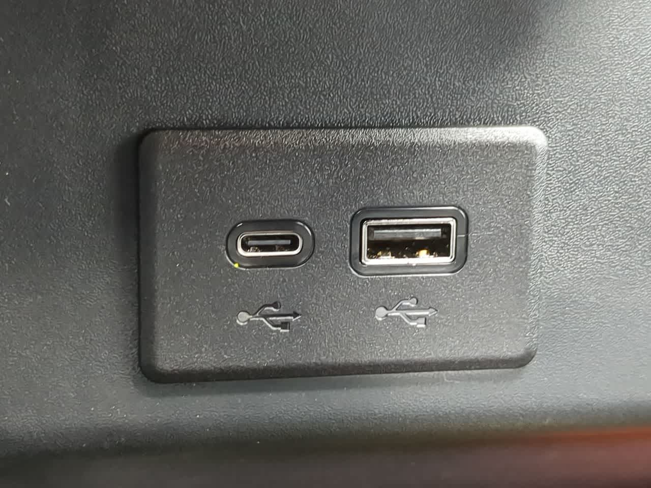 Thumbnail: 2025 GMC Sierra 1500 - 33