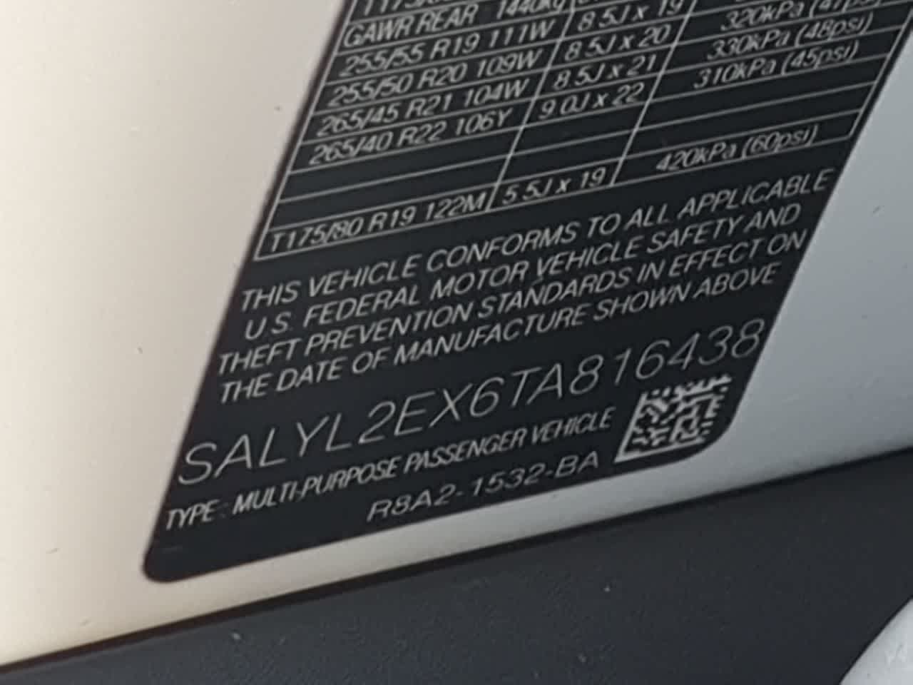 Thumbnail: 2026 Land Rover Range Rover Velar - 38