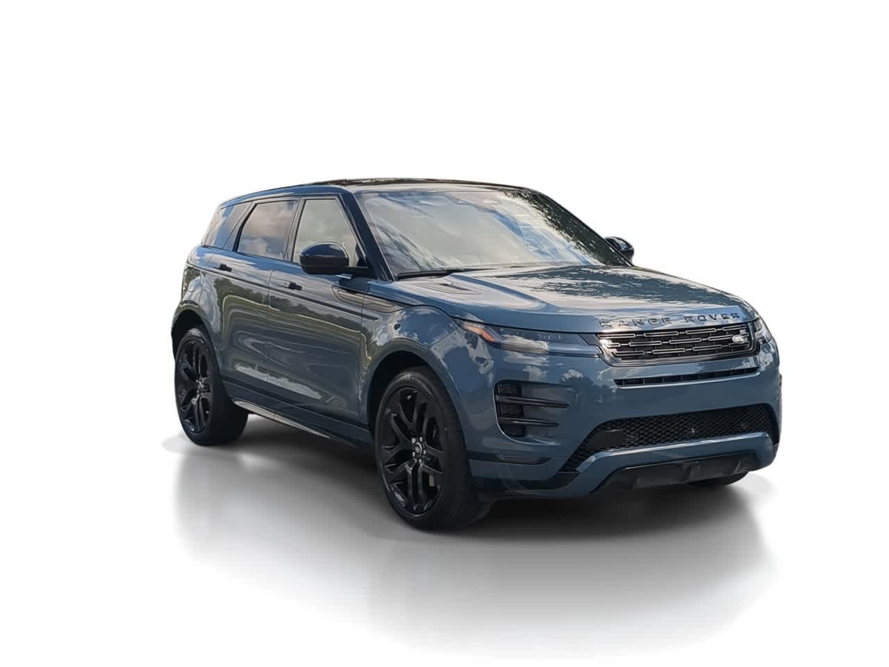 2026 Land Rover Range Rover Evoque Dynamic SE photo 2