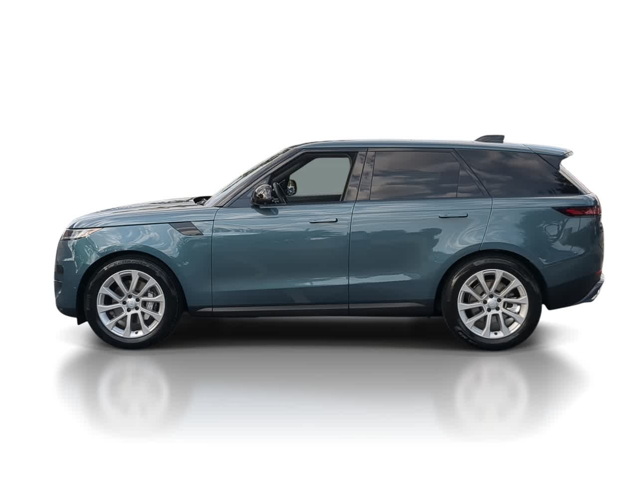 Thumbnail: 2025 Land Rover Range Rover Sport - 5