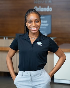 Staff member Asharie Johnson from ID_044af7