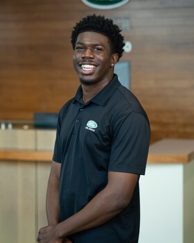 Staff member Lamareus Swift from ID_8351c2