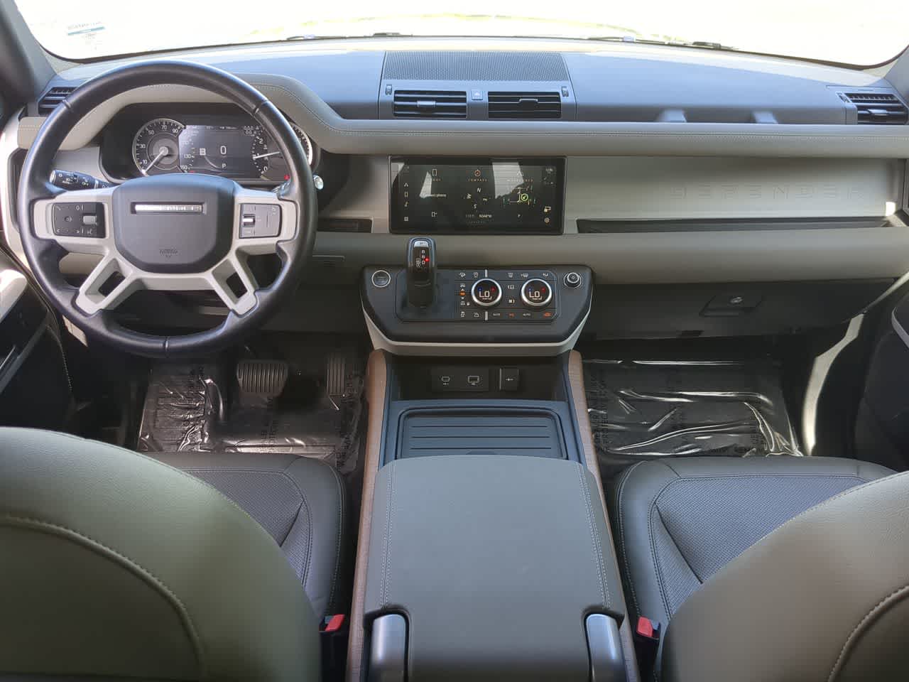 Thumbnail: 2023 Land Rover Defender - 16