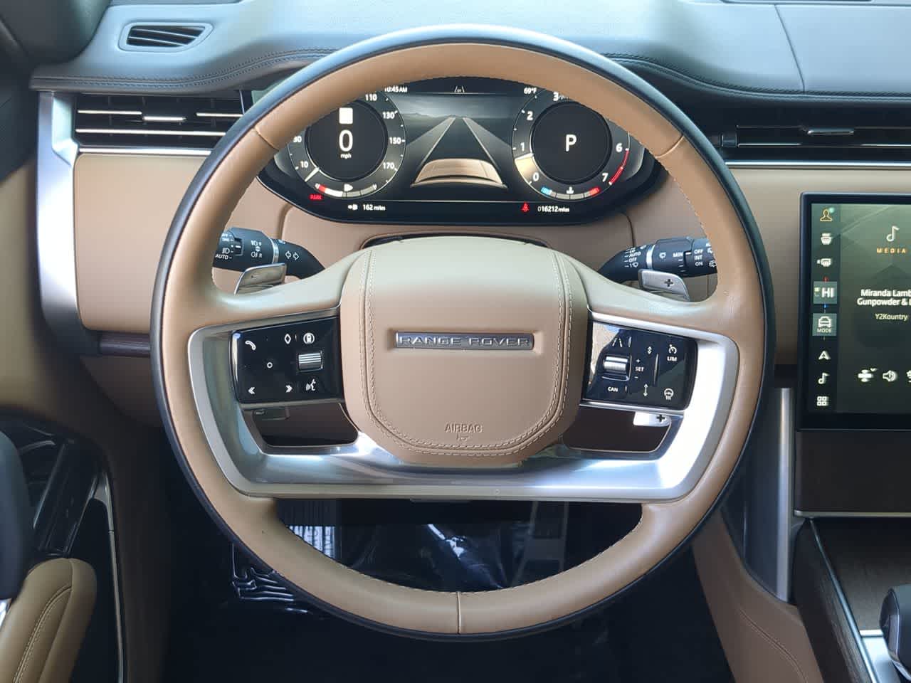 Thumbnail: 2025 Land Rover Range Rover - 25