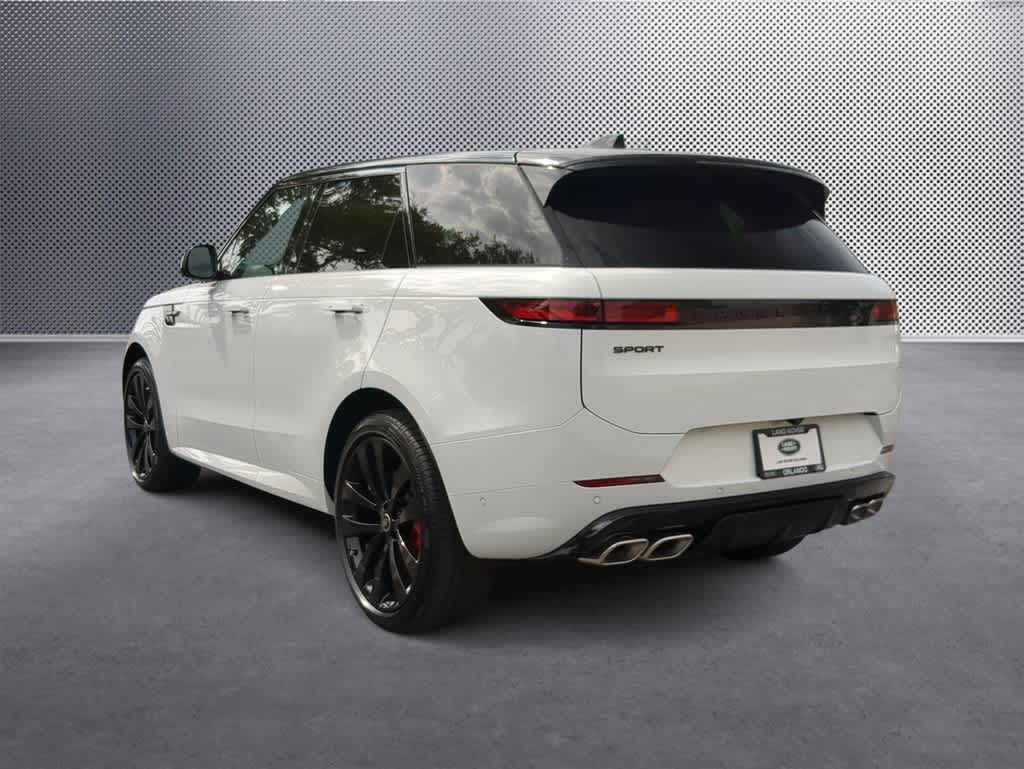 Thumbnail: 2025 Land Rover Range Rover Sport - 6