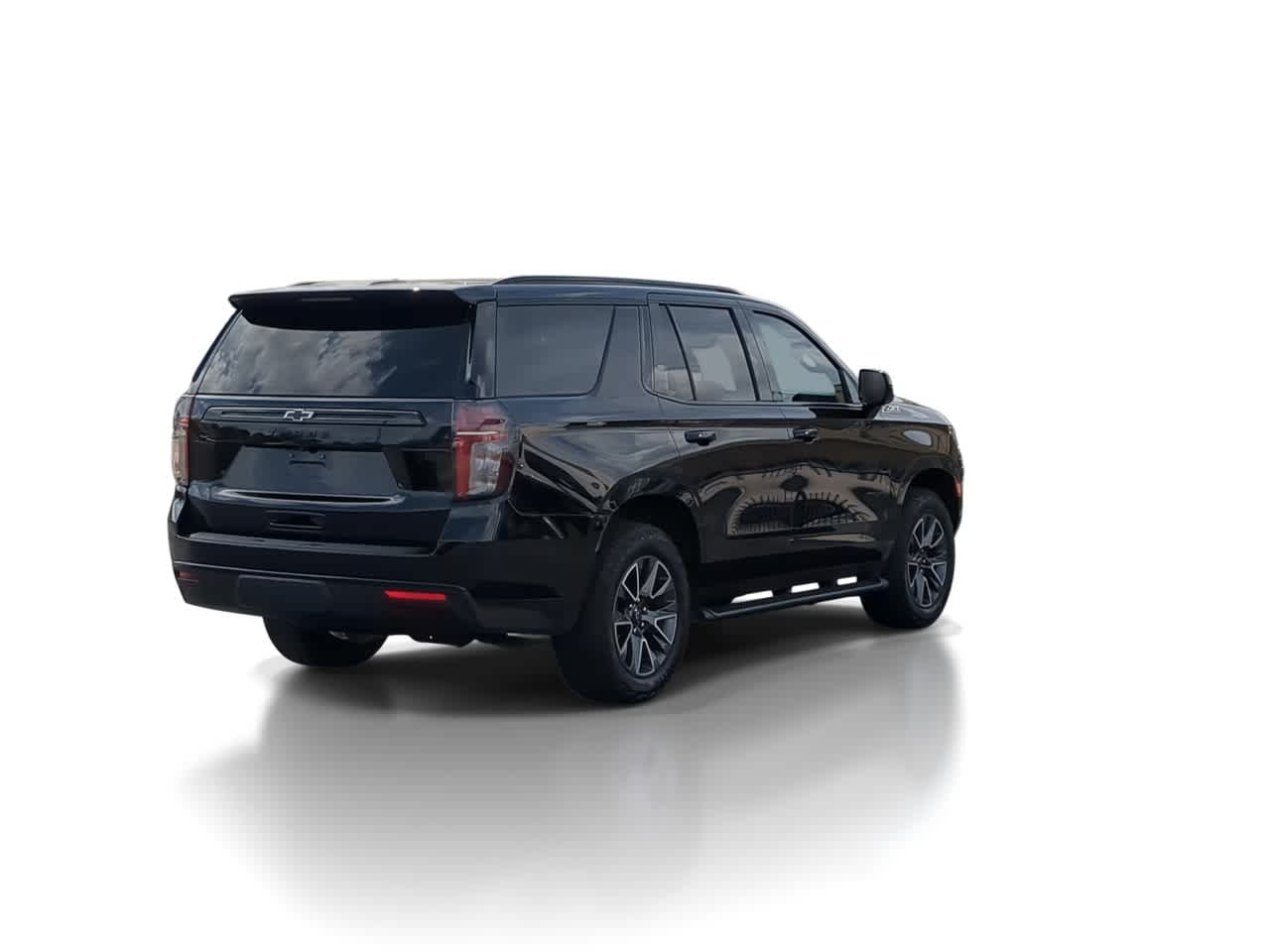 Thumbnail: 2023 Chevrolet Tahoe - 8