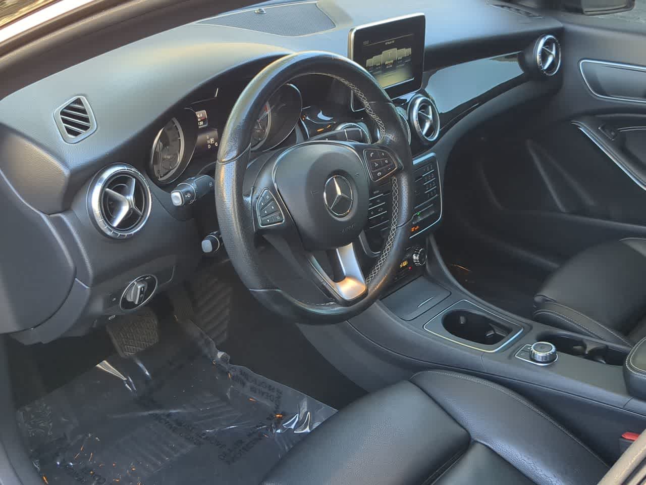 Thumbnail: 2016 Mercedes-Benz CLA - 10