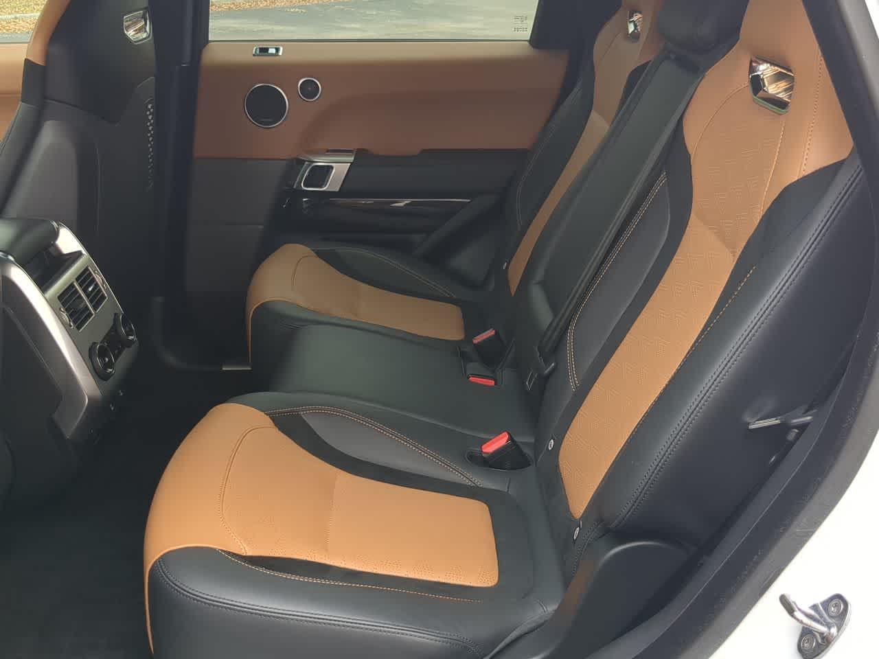 Thumbnail: 2021 Land Rover Range Rover Sport - 20