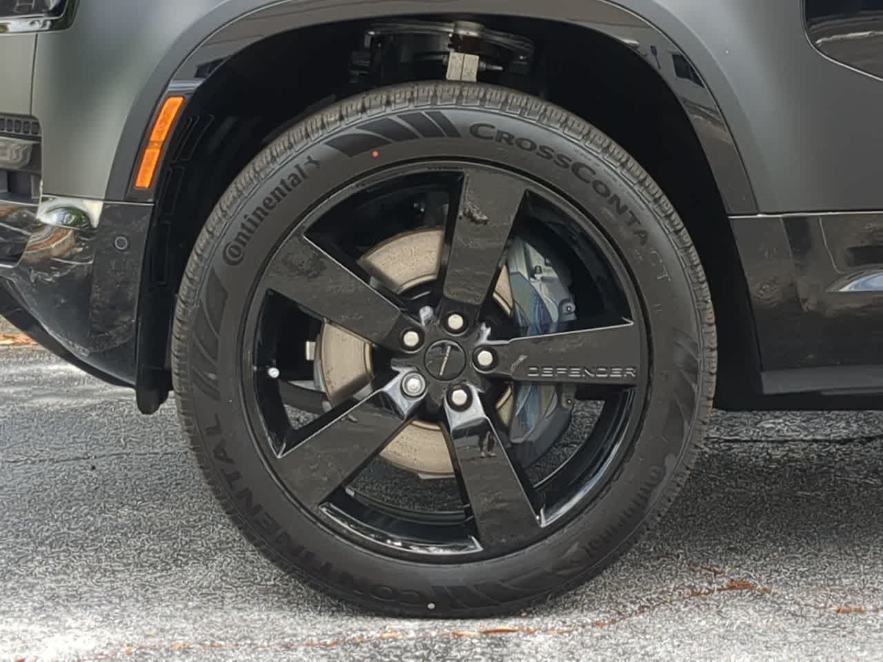 Thumbnail: 2026 Land Rover Defender - 14