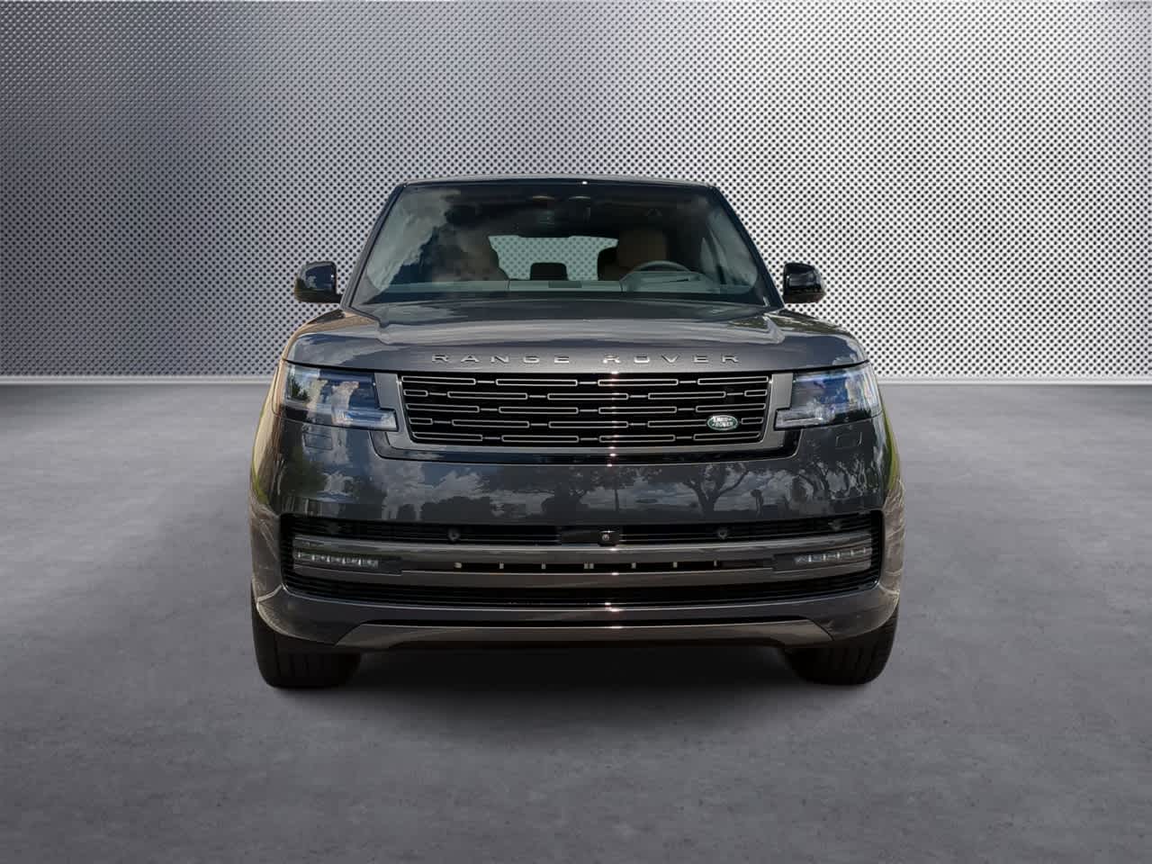 Thumbnail: 2025 Land Rover Range Rover - 3