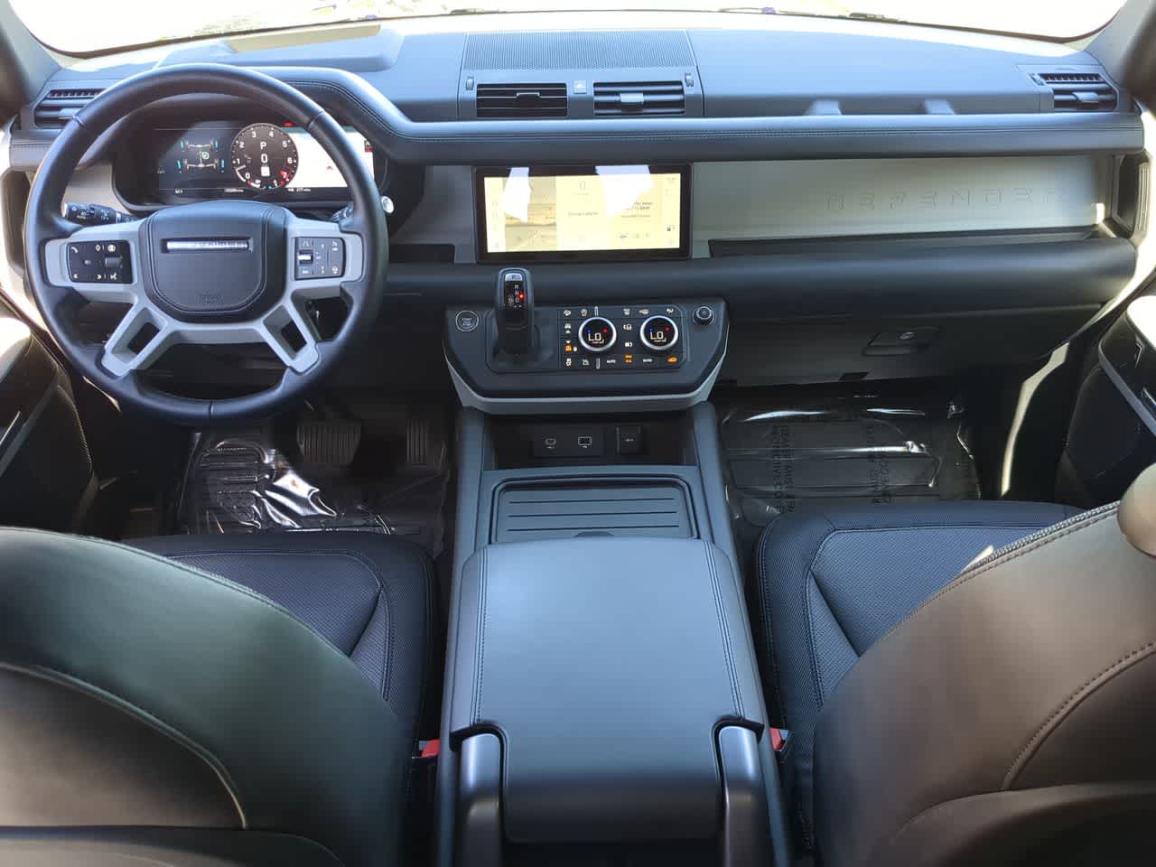 Thumbnail: 2024 Land Rover Defender - 15