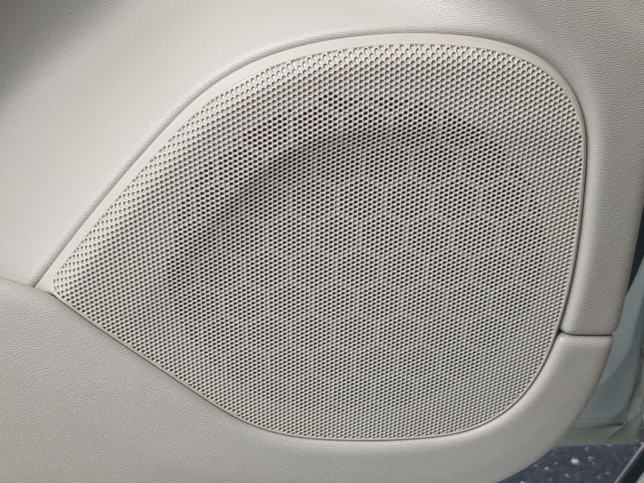 Thumbnail: 2020 Volvo XC90 - 33