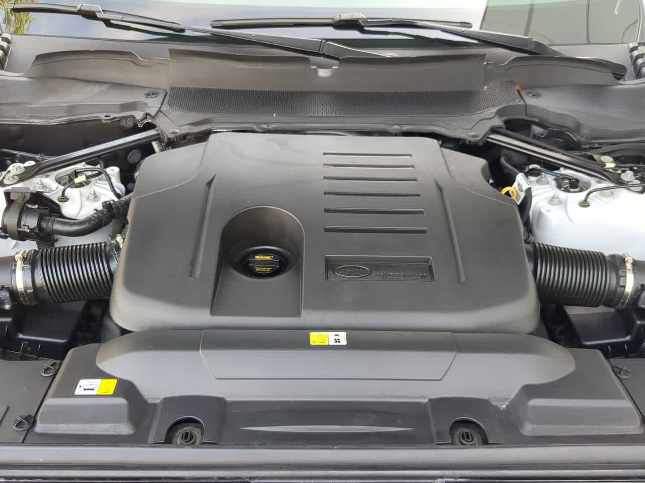 Thumbnail: 2020 Land Rover Range Rover - 15