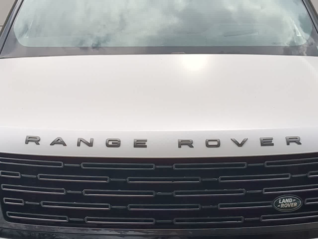 Thumbnail: 2026 Land Rover Range Rover - 13