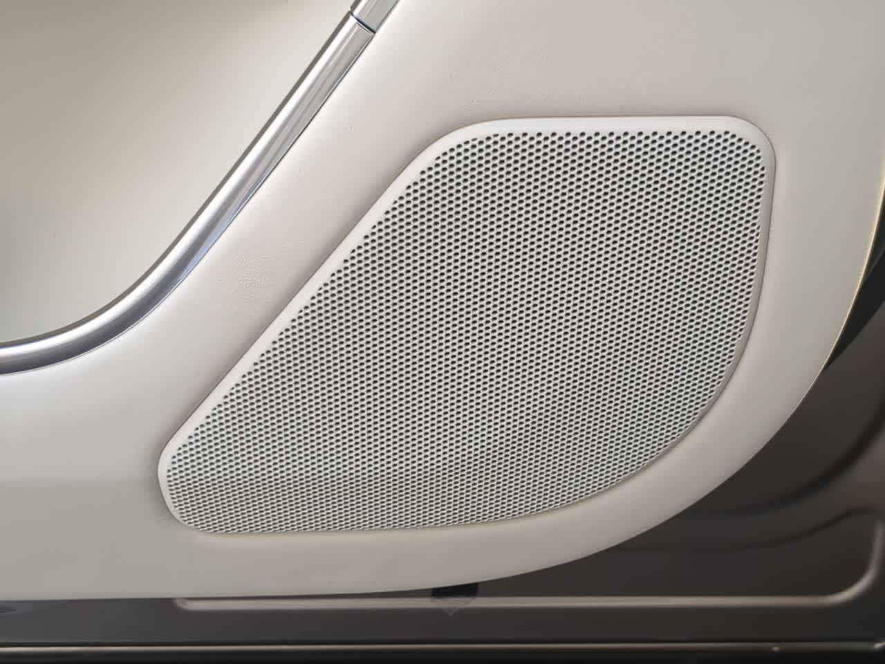 Thumbnail: 2026 Land Rover Range Rover - 33