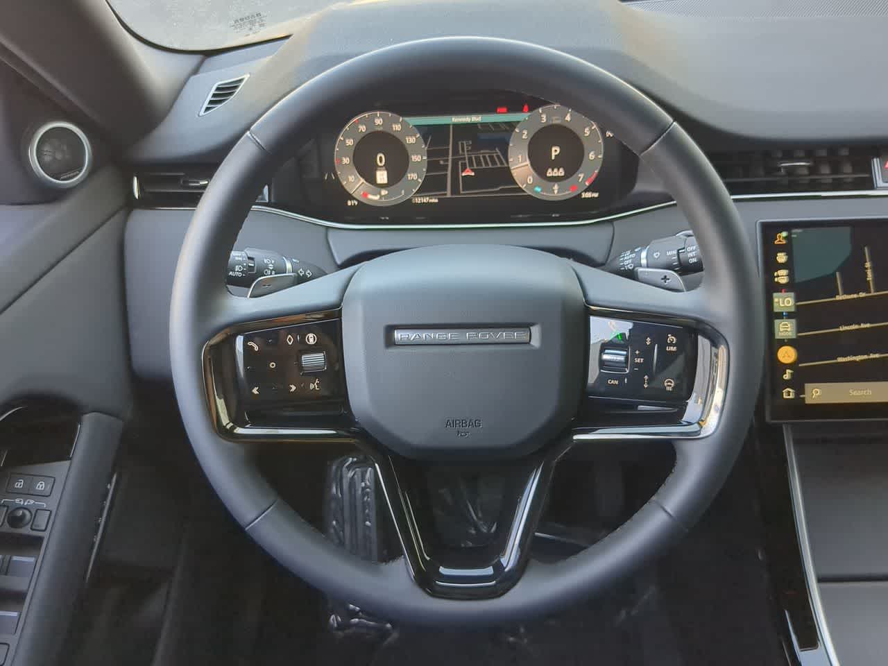 Thumbnail: 2024 Land Rover Range Rover Evoque - 24